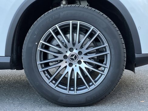 New 2026 Mercedes-Benz GLC 300 4MATIC image 10