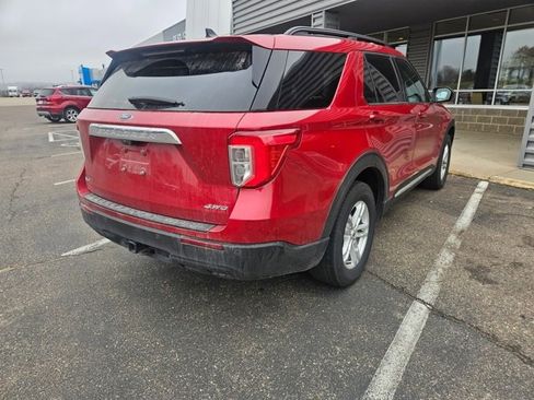 Used 2023 Ford Explorer XLT w/ Class IV Trailer Tow Package image 3