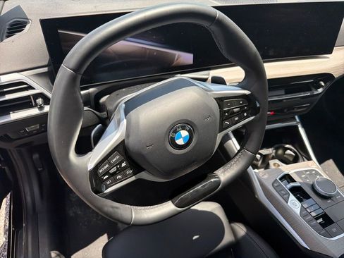 Used 2025 BMW 330i Sedan RWD image 9