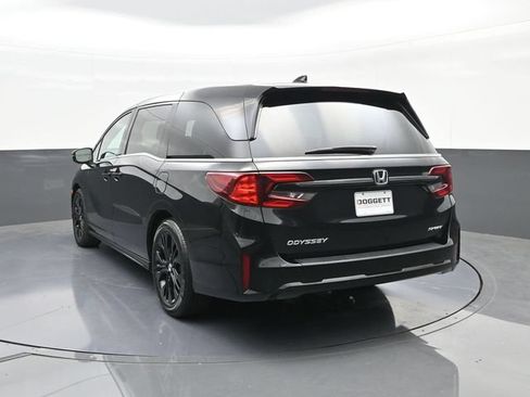 Used 2025 Honda Odyssey Sport-L image 8