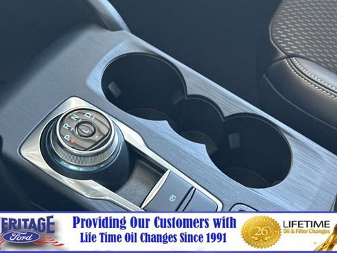 New 2025 Ford Escape SE image 19