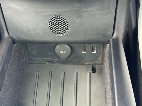 Used 2020 Tesla Model X Long Range image 33