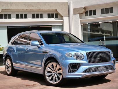 Used 2023 Bentley Bentayga Extended Wheelbase