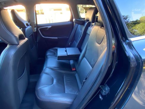 Used 2012 Volvo XC60 3.2 Premier Plus image 35