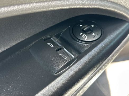 Used 2022 Ford Transit Connect XLT FWD image 33