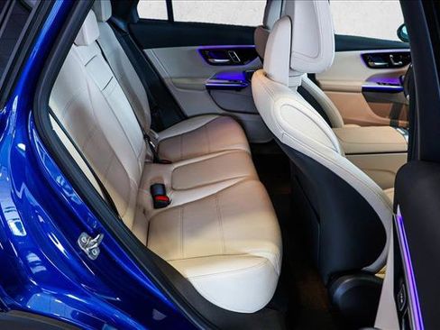 New 2026 Mercedes-Benz GLC 300 4MATIC image 19