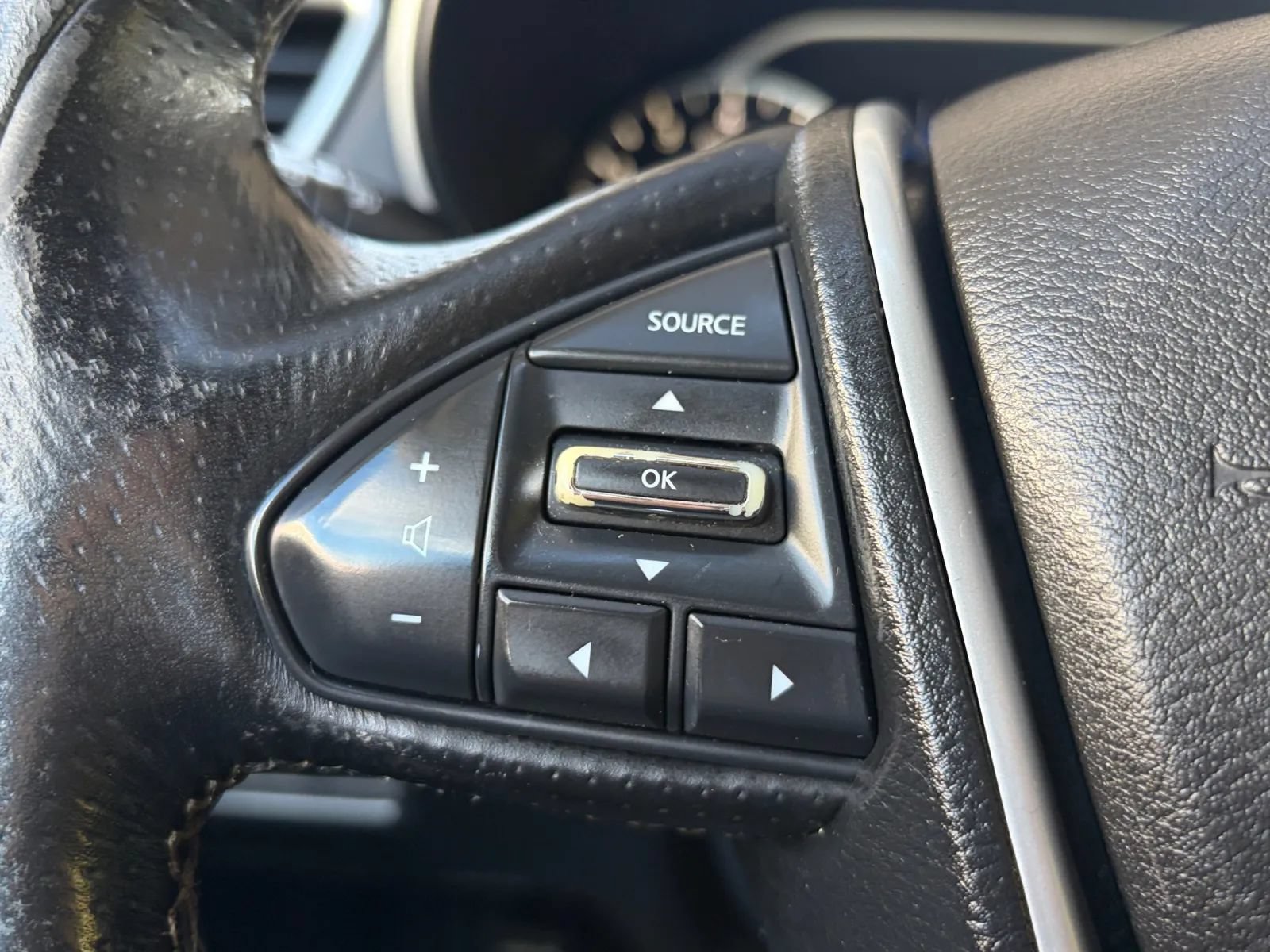Used 2017 Nissan Maxima 3.5 SL FWD image 30