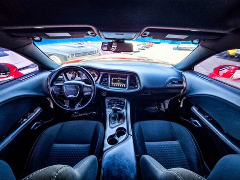 Used 2023 Dodge Challenger GT image 21