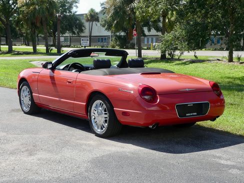 Used 2003 Ford Thunderbird image 15