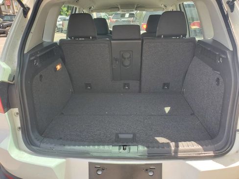 Used 2015 Volkswagen Tiguan S image 17