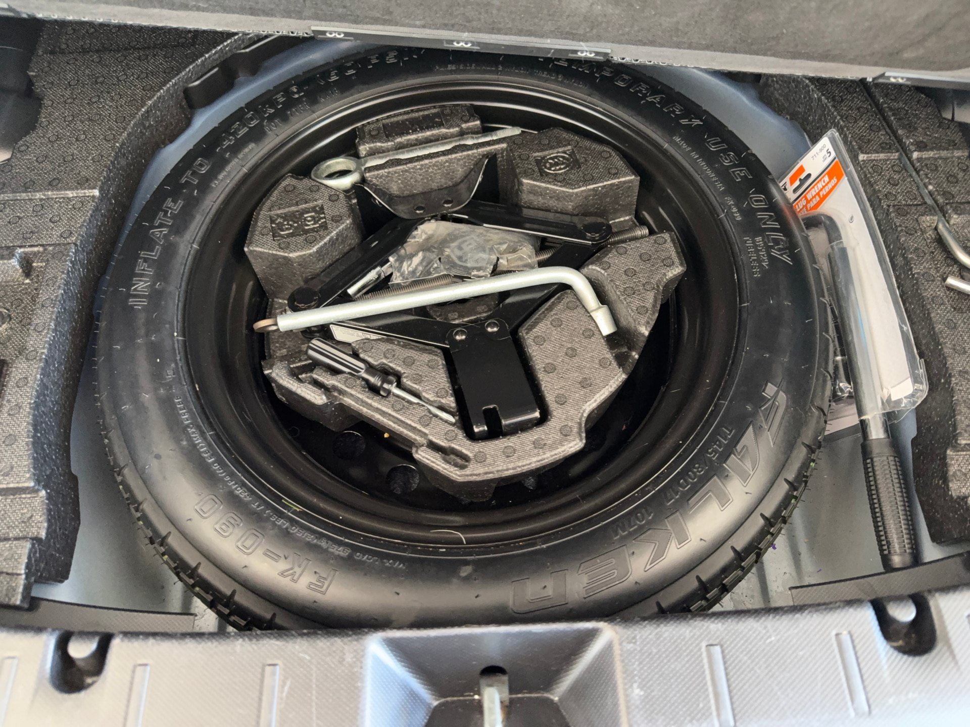 Used 2019 Subaru Crosstrek 2.0i Limited w/ Moonroof Package w/Navigation AWD/4WD image 32