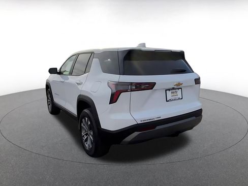 Used 2025 Chevrolet Equinox LT image 11