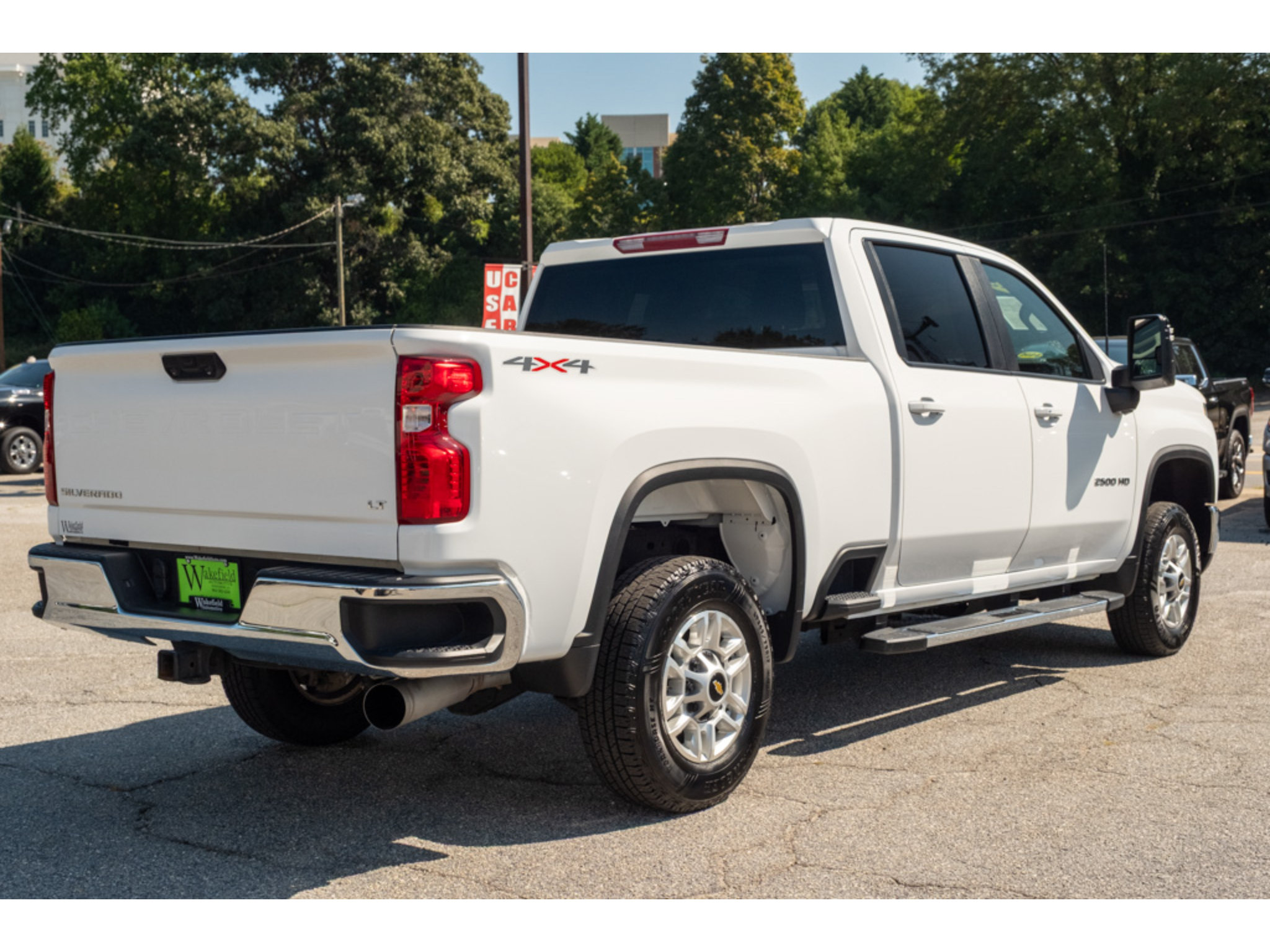 Used 2025 Chevrolet Silverado 2500 LT w/ Convenience Package AWD/4WD image 8