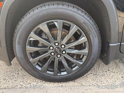 Used 2023 Chevrolet Traverse RS w/ LPO, Floor Liner Package AWD/4WD image 39