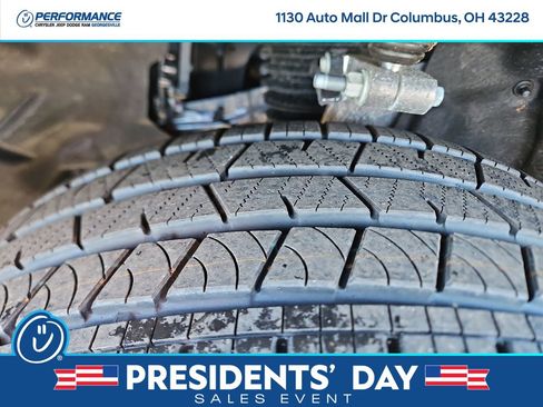 New 2025 Jeep Grand Cherokee Summit w/ Adv Protech Group IV image 10