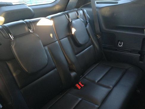 Used 2025 Ford Explorer ST-Line w/ ST-Line Street Pack image 12