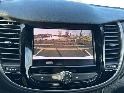 Used 2020 Chevrolet Trax LT image 25