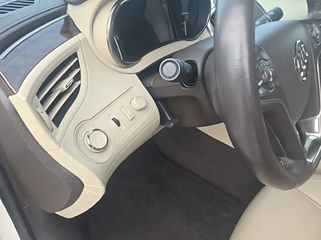 Used 2014 Buick LaCrosse Premium w/ Driver Confidence Package FWD image 14