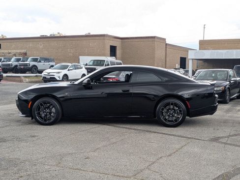 Used 2026 Dodge Charger Scat Pack w/ Blacktop Package image 9