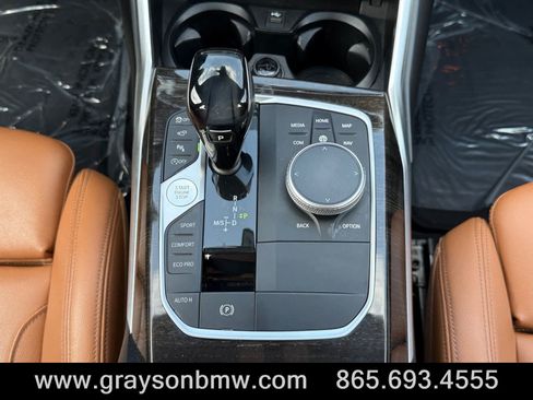 Used 2020 BMW 330i xDrive Sedan AWD/4WD image 25