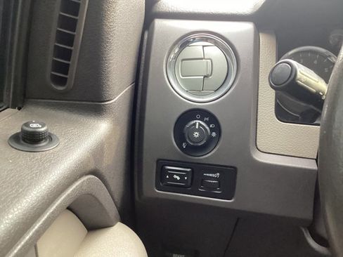 Used 2010 Ford F150 XLT image 15