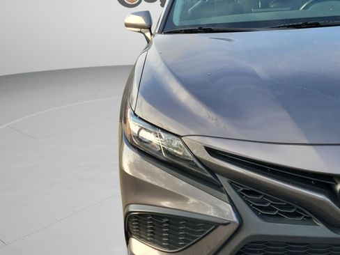 Used 2023 Toyota Camry SE FWD image 15