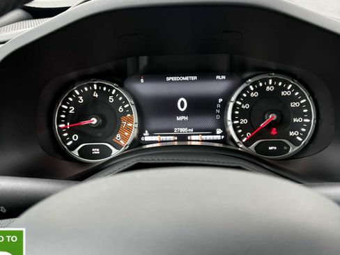 Used 2022 Jeep Renegade Latitude image 17