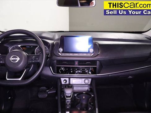 Used 2024 Nissan Rogue S FWD image 22