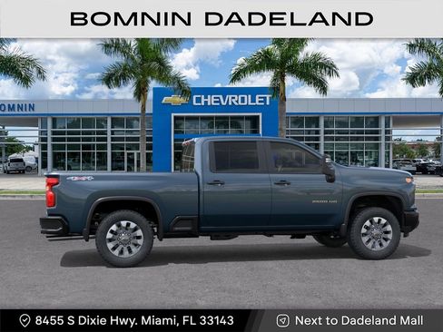 New 2026 Chevrolet Silverado 2500 Custom w/ Custom Value Package AWD/4WD image 6
