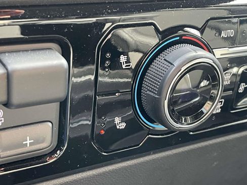 Used 2025 Chevrolet Silverado 2500 LT w/ All Star Edition image 22