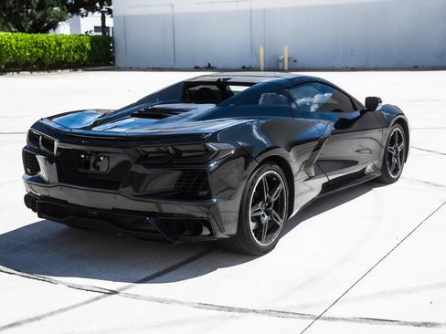 Used 2024 Chevrolet Corvette Stingray Convertible w/ 1LT RWD image 7