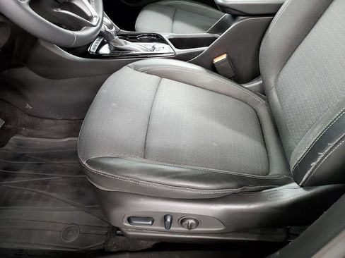 Used 2023 Buick Encore GX Select w/ Experience Buick Package FWD image 15