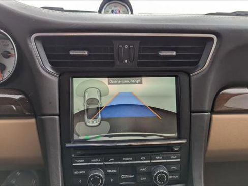 Used 2015 Porsche 911 Turbo S image 24