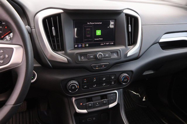 Used 2024 GMC Terrain SLE FWD image 15