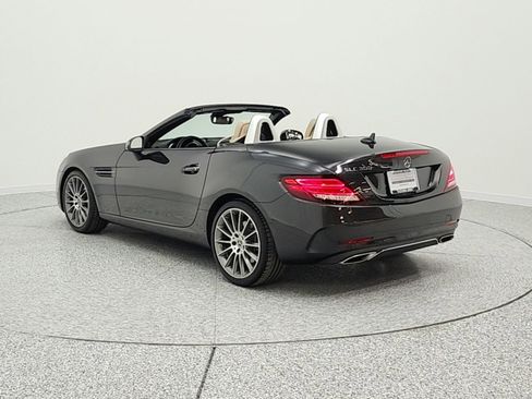Used 2020 Mercedes-Benz SLC 300 image 7