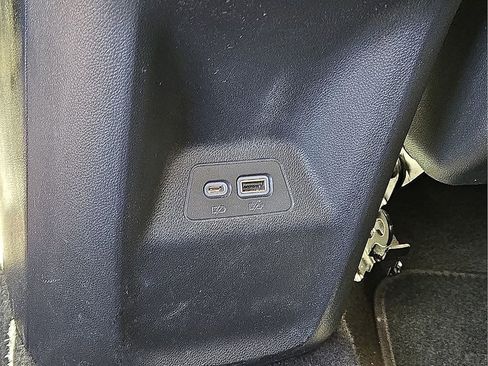 Used 2023 Buick Envision Preferred image 15