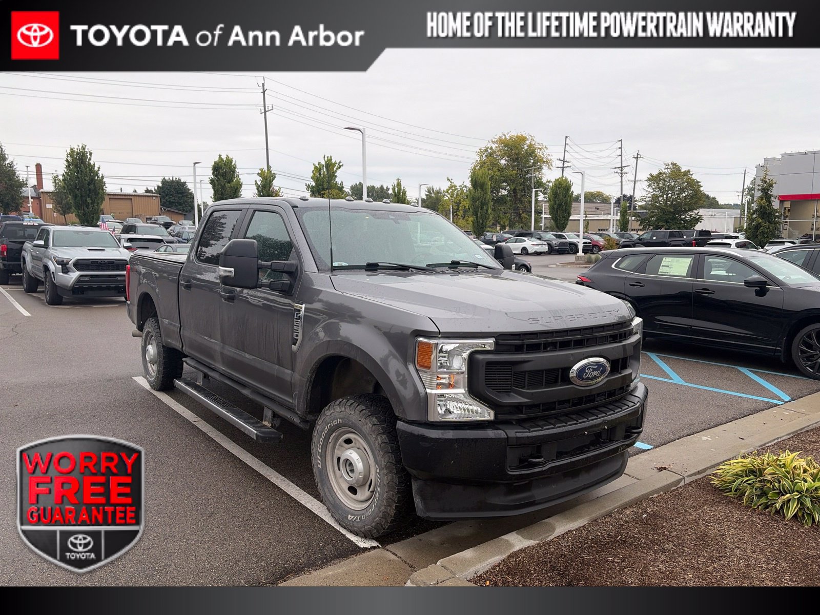 Used 2022 Ford F250 XL w/ Power Equipment Group AWD/4WD image 1