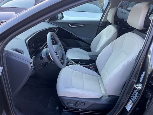 New 2026 Kia Niro EX w/ EX Premium Package image 13