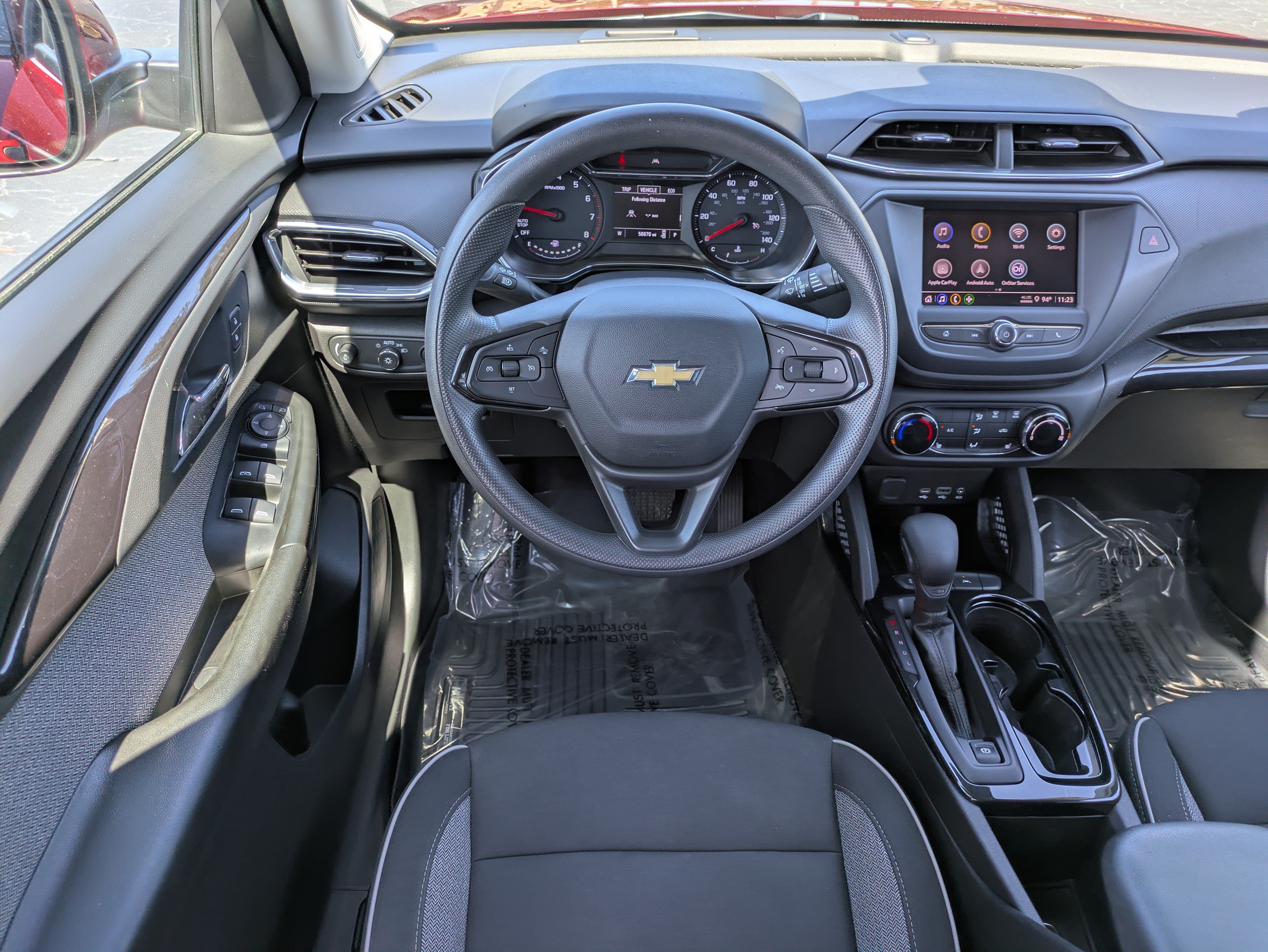 Used 2022 Chevrolet TrailBlazer LT w/ Driver Confidence Package FWD image 14