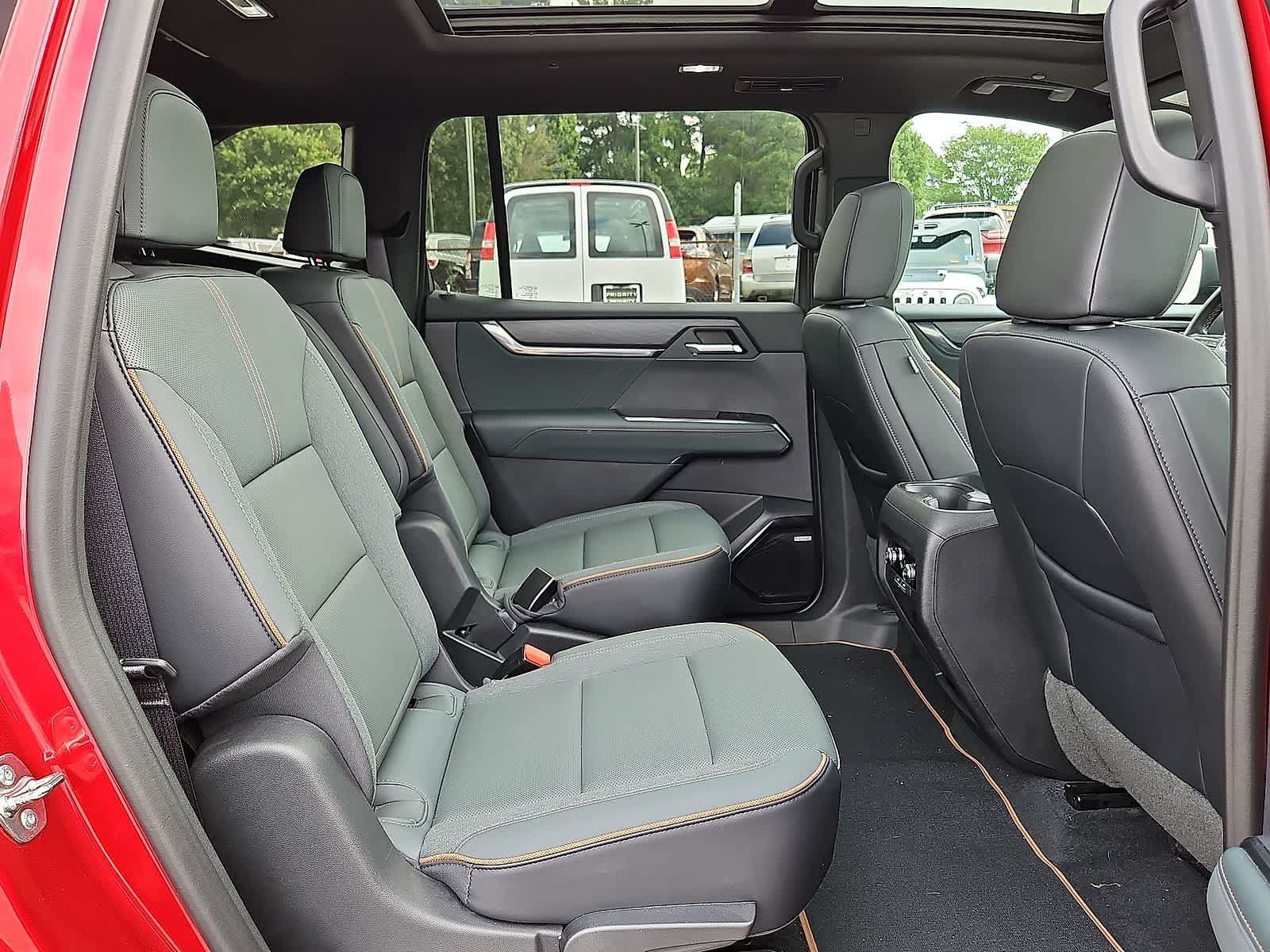 Certified 2024 GMC Acadia AT4 AWD/4WD image 33