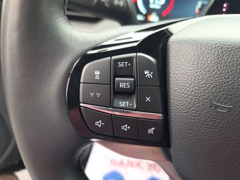 Used 2025 Ford Explorer Platinum w/ LUX Leather Package image 13