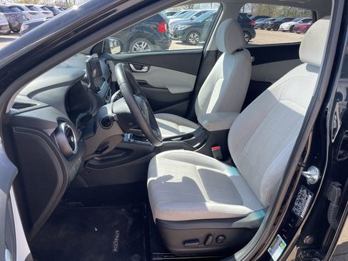 Used 2023 Hyundai Kona SEL w/ Convenience Package AWD/4WD image 8