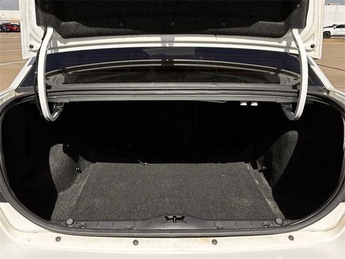 Used 2007 Chevrolet Malibu LTZ image 30