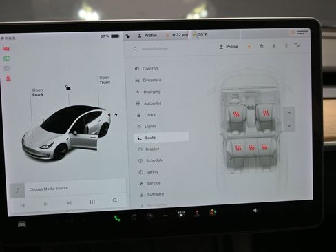 Used 2021 Tesla Model 3 Standard Range Plus image 20