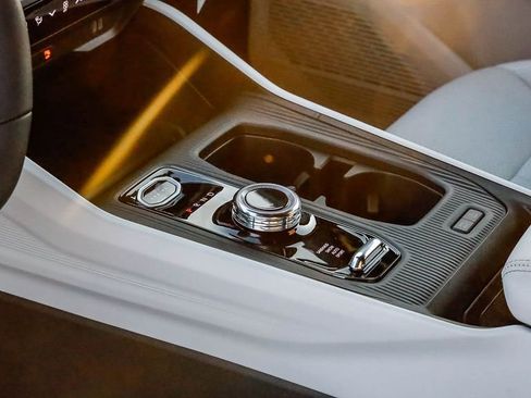 New 2026 Jeep Cherokee Laredo AWD/4WD image 23