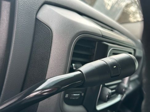 Used 2018 RAM 2500 Tradesman w/ Popular Equipment Group image 19