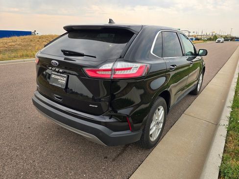 Used 2022 Ford Edge SEL AWD/4WD image 5