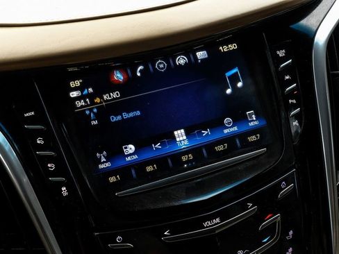 Used 2019 Cadillac Escalade Platinum image 32