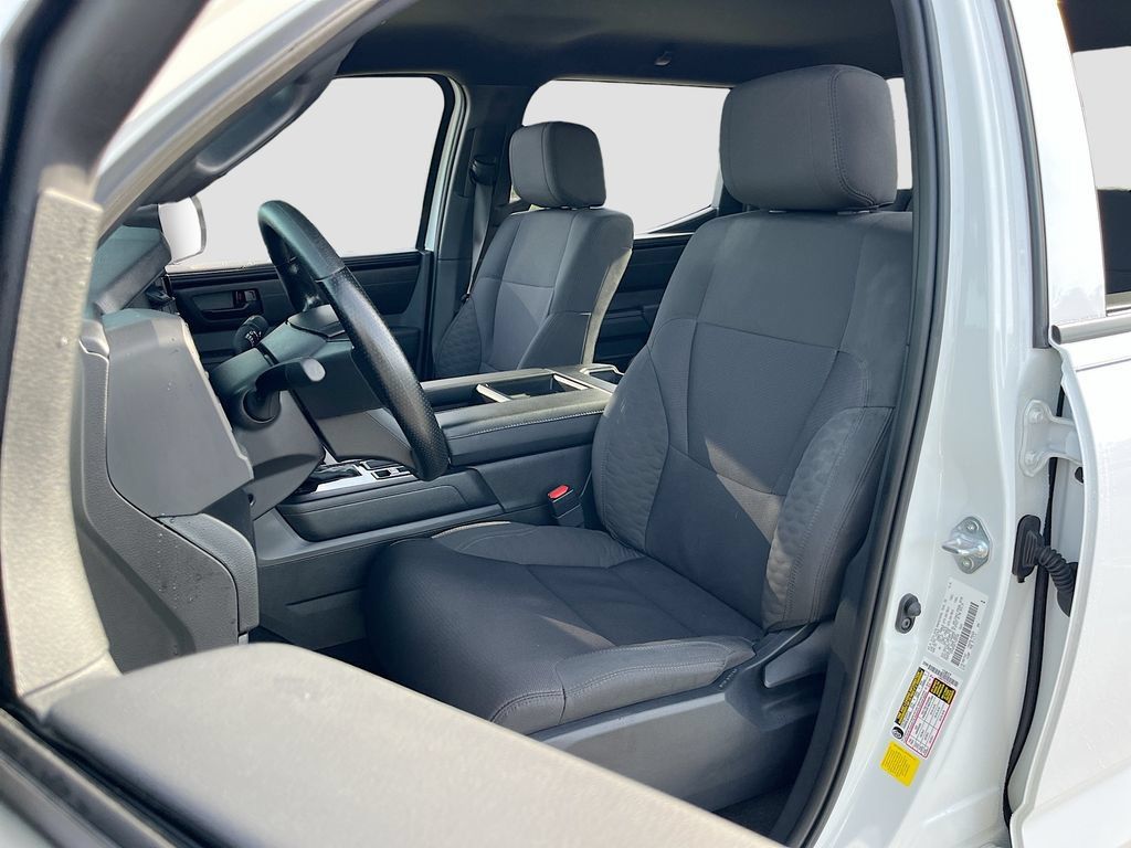 Used 2026 Toyota Tundra SR AWD/4WD image 19