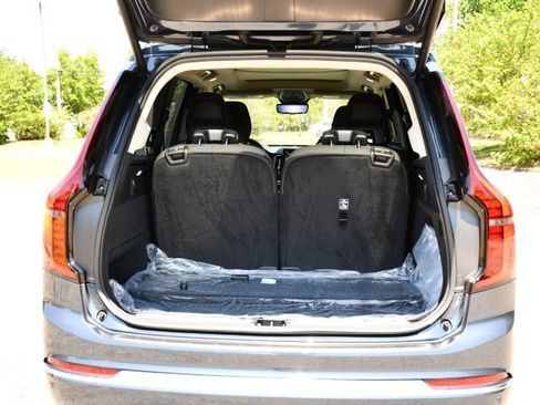 New 2026 Volvo XC90 B6 Plus w/ Protection Package Premier AWD/4WD image 29